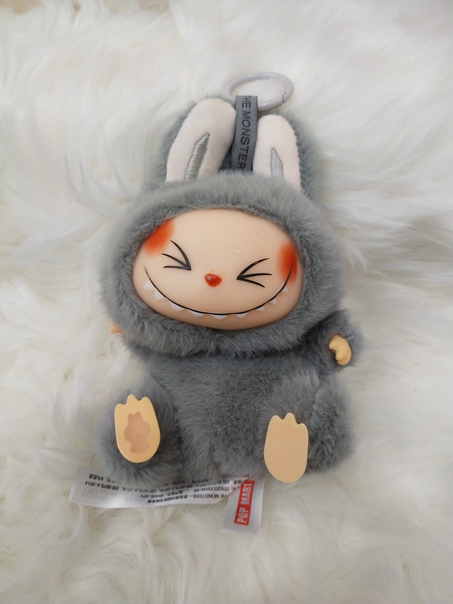 LABUBU COLLECTIBLES PLUSH DOLL KEYCHAIN