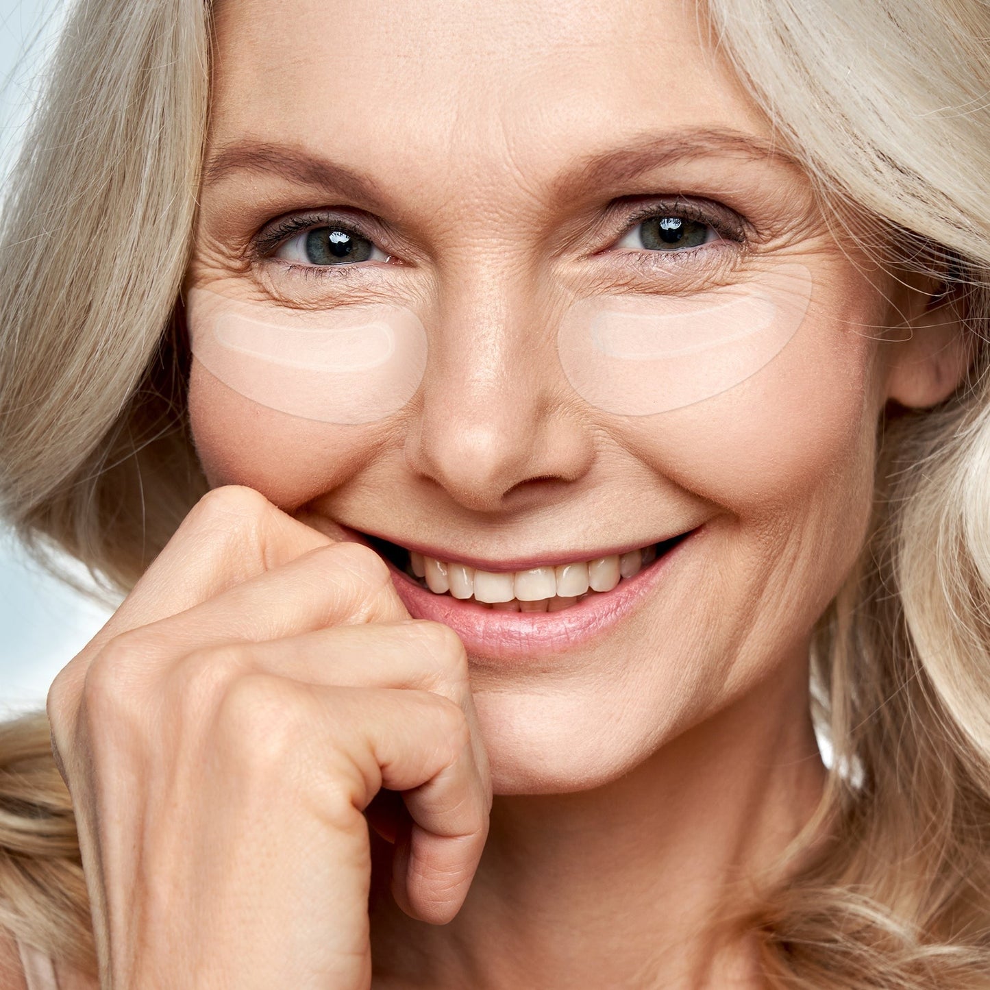 Reusbale Micro Glow Eyebag Care